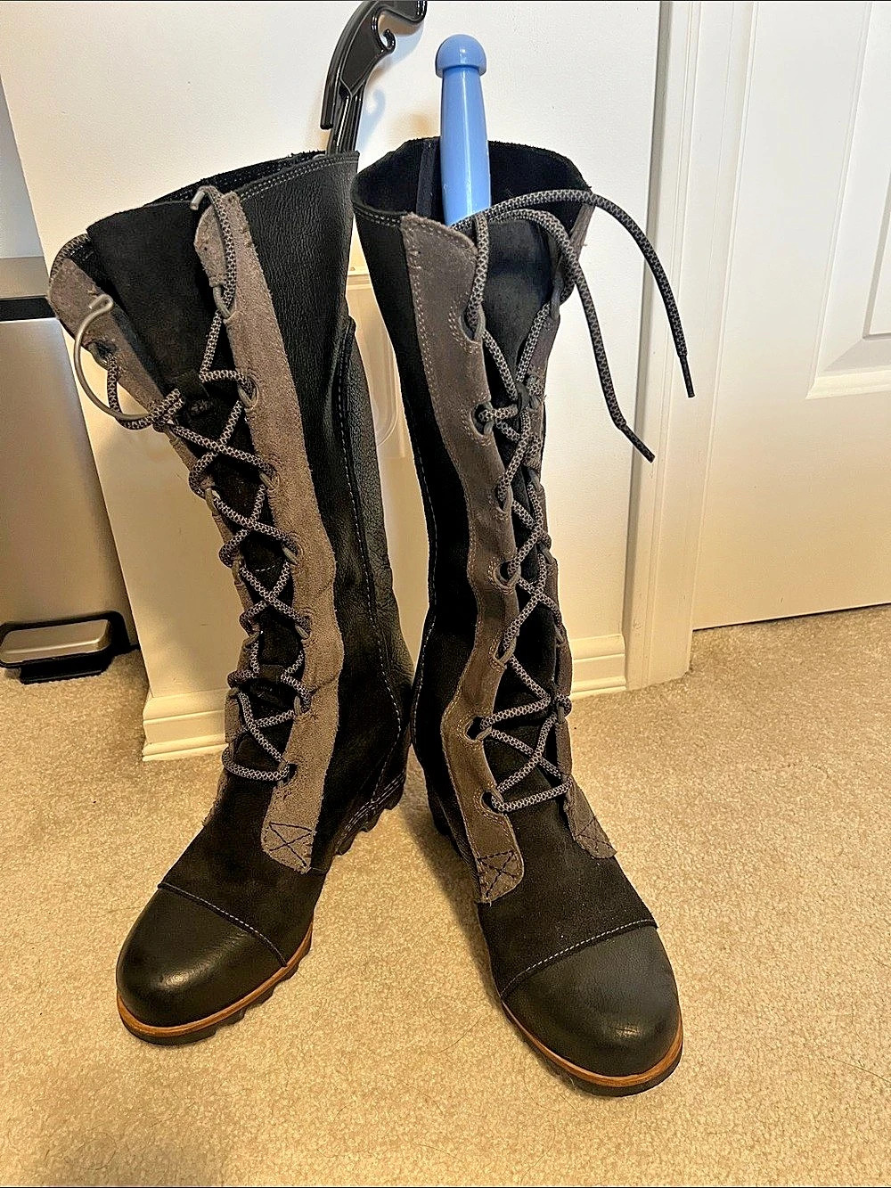 Sorel Cate The Great Tall Wedge Black / Grey Leather Boots US 8.5 RARE excellent